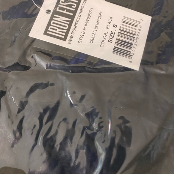 Iron Fist NWT Black Skullz Club Mini Skirt - Picture 7 of 13